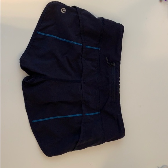 Lululemon speed 2.5” shorts - Picture 2 of 2